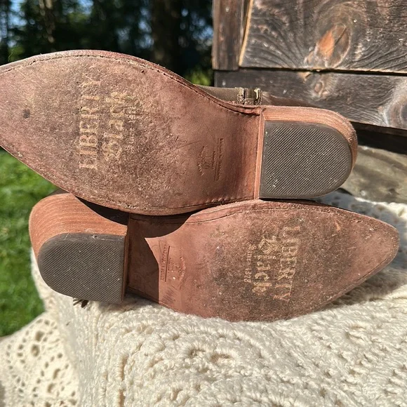 Liberty Black cowgirl cowboy boots - Picture 9 of 13